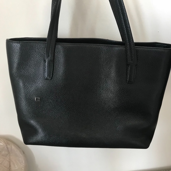 Bally Handbags - BALLY BLACK LEATHER TOTE